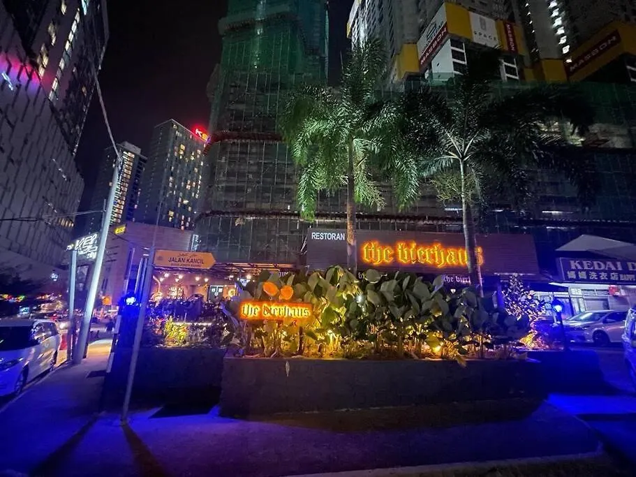 R7 Hotel-Style Room With Bathroom #1Min Walk To Ksl City Mall Johor Bahru Apartment